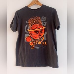 Under Armour Boys Dark Gray Basketball Graphic T-Shirt Orange "Run Point" YLG